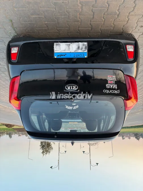 Kia Picanto 2016 White Used for Sale - 2