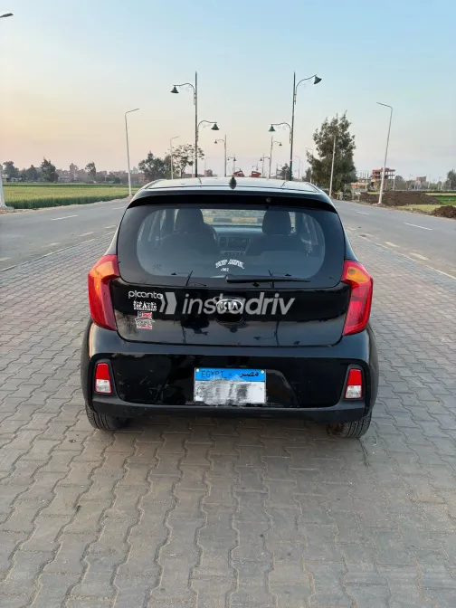 Kia Picanto 2016 White Used for Sale - 10