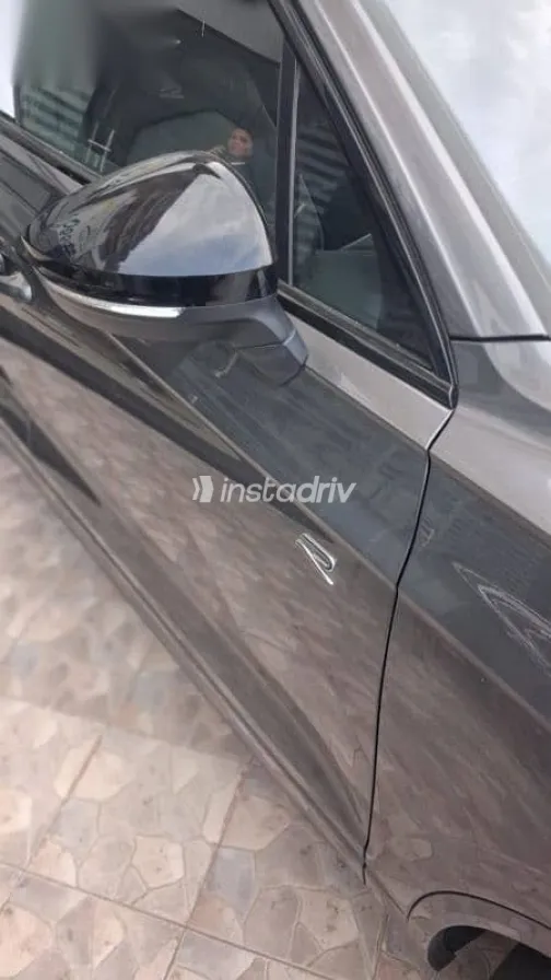 فولكس فاغن طوارق 2026 رمادي جديدة للبيع - 6