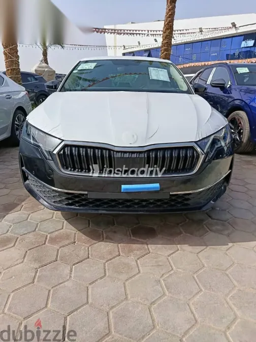 سكودا اوكتافيا 2026 أسود جديدة للبيع - 1