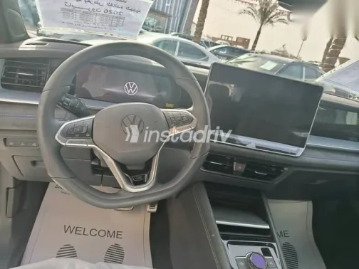 فولكس فاغن تيجون 2026 رمادي جديدة للبيع - 10