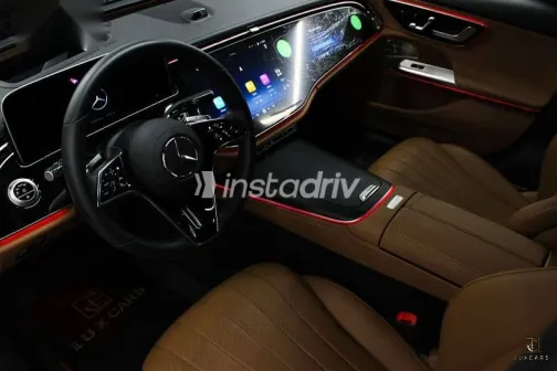 Mercedes E 200 2025 White Used for Sale - 4