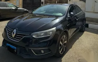 رينو ميجان 2020 أسود مستعملة للبيع