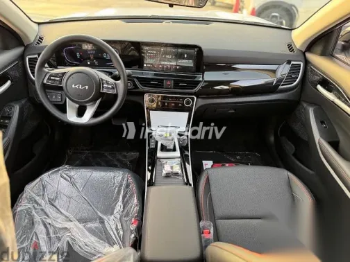 Kia Seltos 2025 White New for Sale - 7