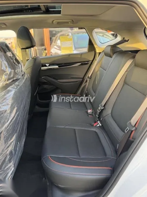 Kia Seltos 2025 White New for Sale - 8