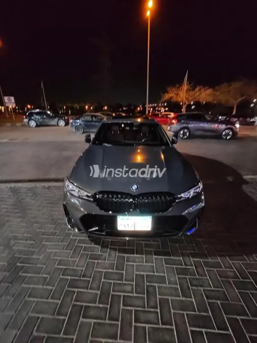 بي ام دبليو 320 2024 أبيض مستعملة للبيع - 1