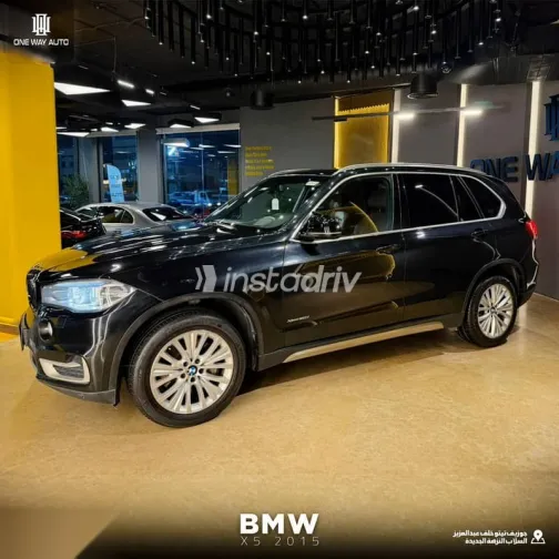 بي ام دبليو X5 2015 أسود مستعملة للبيع - 9