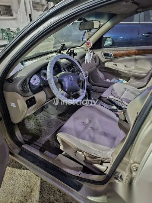 نيسان صنى 2010 بيج مستعملة للبيع - 4