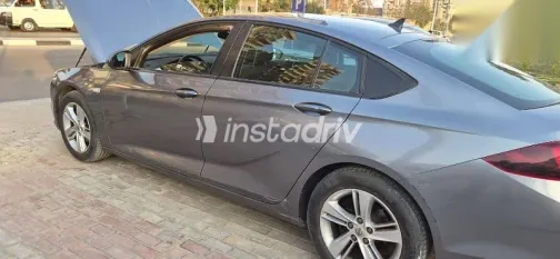 اوبل أنسيجنيا 2018 رمادي مستعملة للبيع - 5