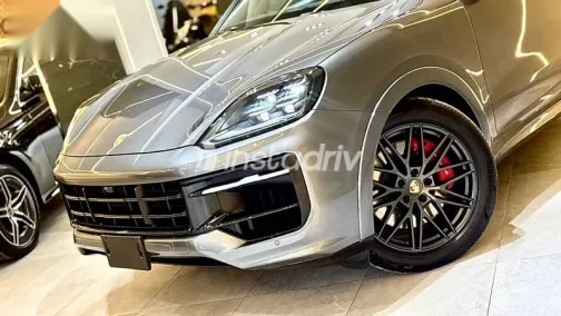 بورش كايين 2024 رمادي مستعملة للبيع - 5