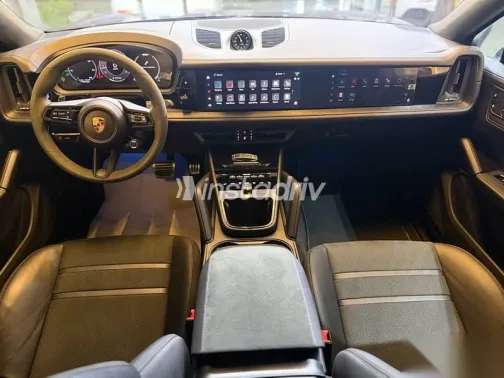 بورش كايين 2024 رمادي مستعملة للبيع - 8