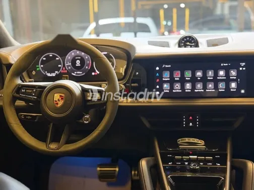 بورش كايين 2024 رمادي مستعملة للبيع - 10