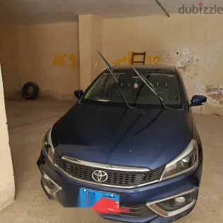 تويوتا بيلتا 2022 أزرق غامق مستعملة للبيع