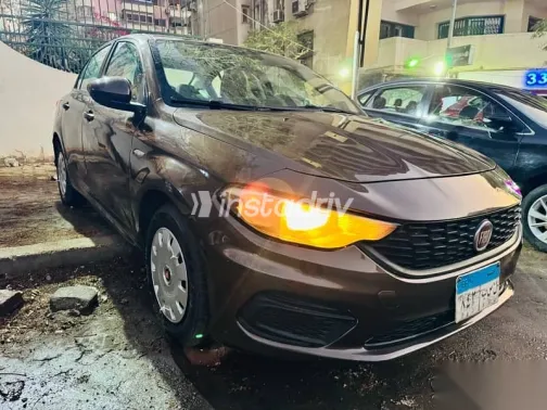 فيات تيبو 2020 بني مستعملة للبيع - 3