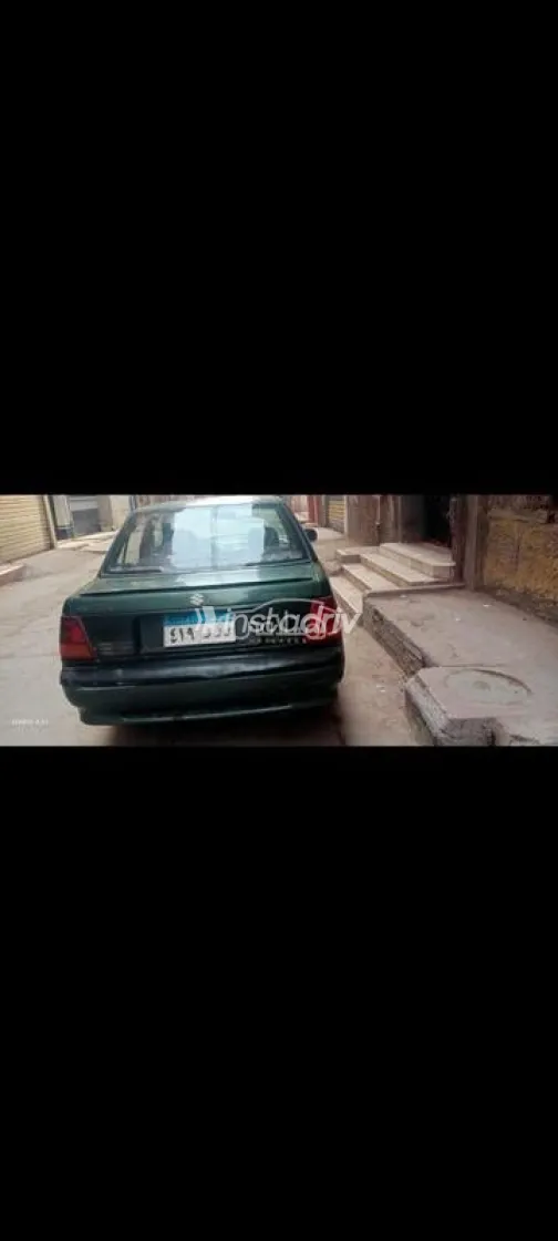 سوزوكى سويفت 1993 أخضر مستعملة للبيع - 3
