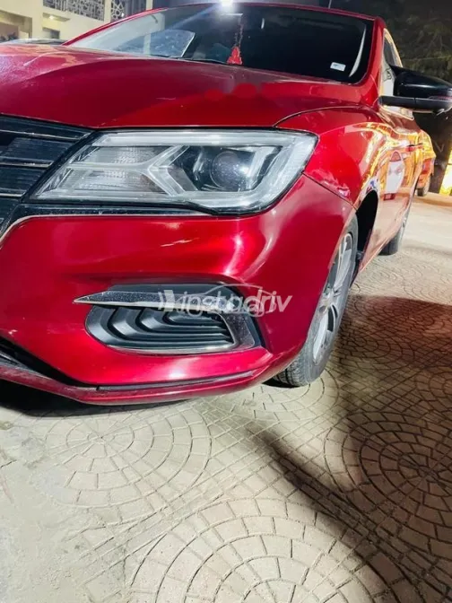 ام جى 5 2021 أحمر مستعملة للبيع - 4