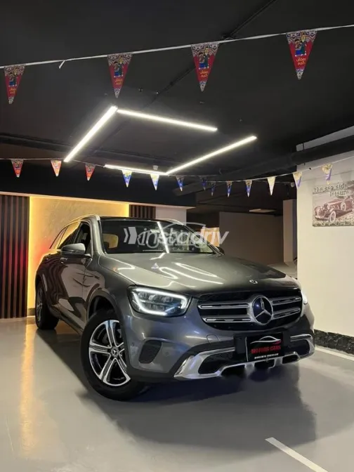 مرسيدس GLC 2021 رمادي مستعملة للبيع - 3