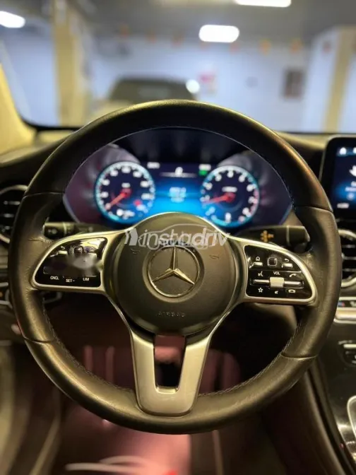 مرسيدس GLC 2021 رمادي مستعملة للبيع - 5