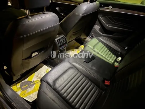 فولكس فاغن باسات 2021 فضي مستعملة للبيع - 5