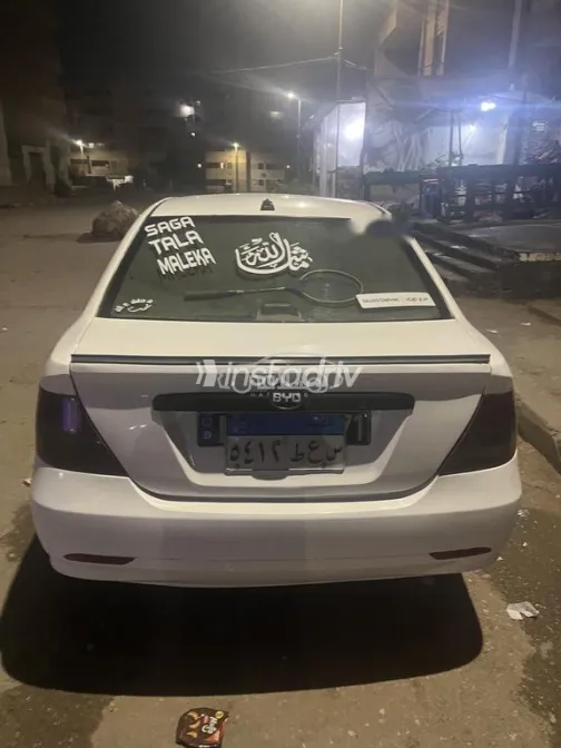 بى واى دى‬ F3 2011 أبيض مستعملة للبيع - 4