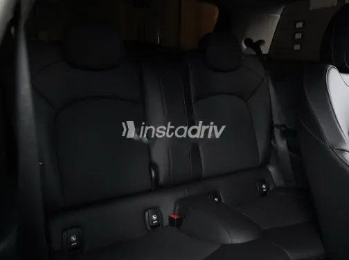 مينى كوبر 2024 فضي مستعملة للبيع - 4