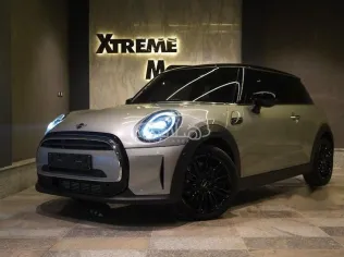 مينى كوبر 2024 فضي مستعملة للبيع