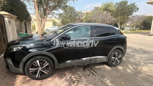 بيجو 3008 2020 أبيض مستعملة للبيع - 2