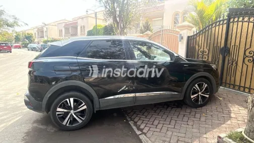 بيجو 3008 2020 أبيض مستعملة للبيع - 4