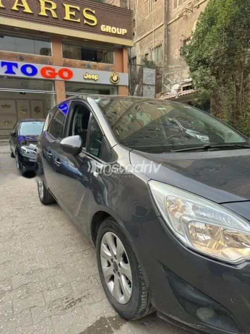 Opel Meriva 2016 Gray Used for Sale - 4