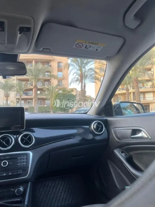 Mercedes CLA 180 2015 Black Used for Sale - 4
