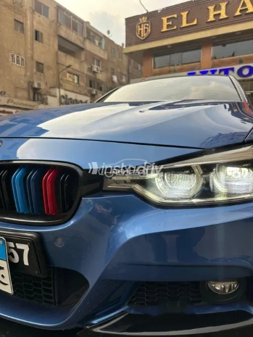 BMW 318 2018 Dark Blue Used for Sale - 3