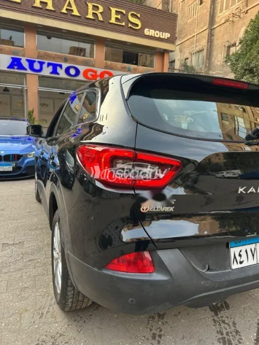 Renault Kadjar 2018 Black Used for Sale - 3