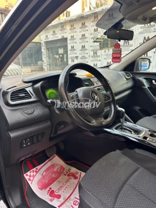 Renault Kadjar 2018 Black Used for Sale - 4
