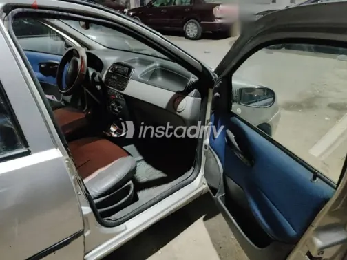 فيات بونتو 2003 فضي مستعملة للبيع - 7