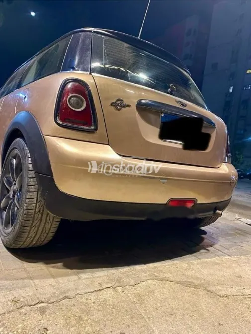 Mini Cooper 2010 Gold Used for Sale - 2