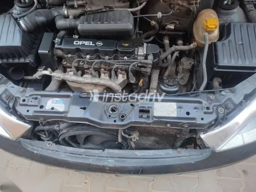 اوبل كورسا 2005 أسود مستعملة للبيع - 9