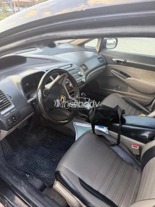 Honda Civic 2009 Black Used for Sale - 2