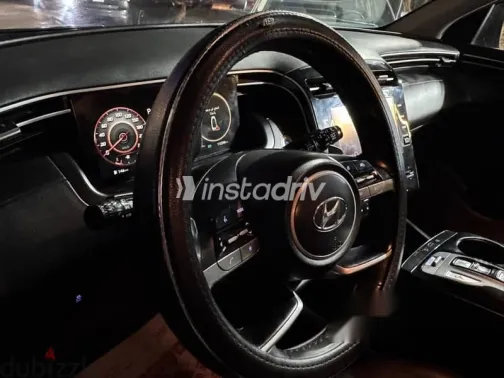 Hyundai Tucson 2021 Gray Used for Sale - 5