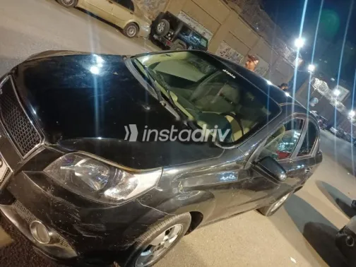 شيفروليه افيو 2019 أسود مستعملة للبيع - 5