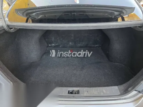 نيسان صنى 2020 رمادي مستعملة للبيع - 5