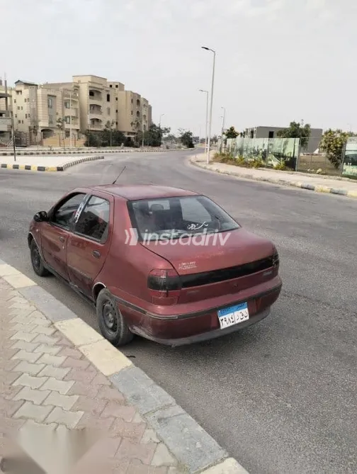فيات سينا 2001 أحمر مستعملة للبيع - 9