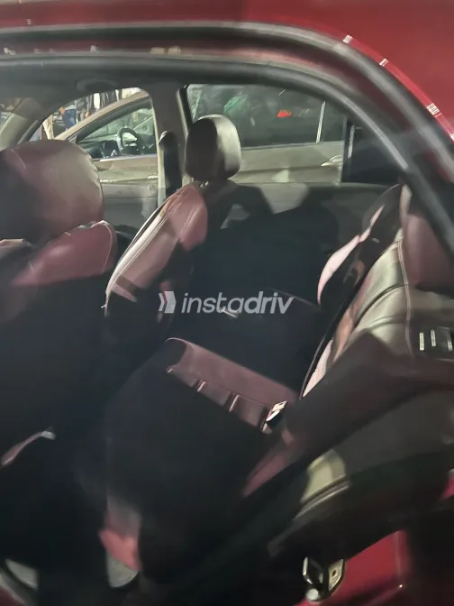 سكودا فابيا 2004 أبيض مستعملة للبيع - 9