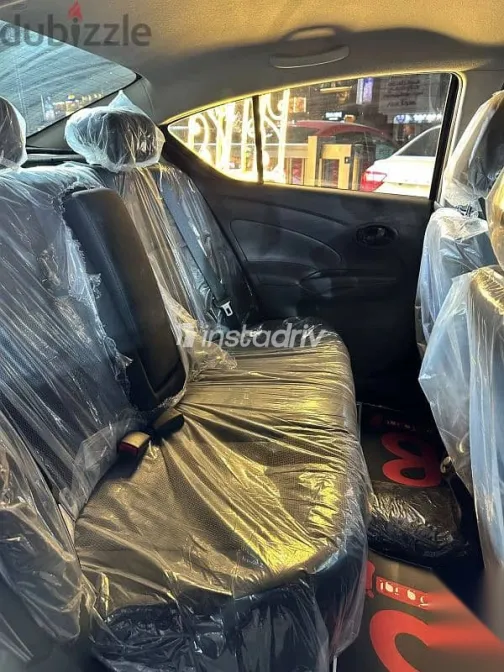 نيسان صنى 2026 ذهبي جديدة للبيع - 4