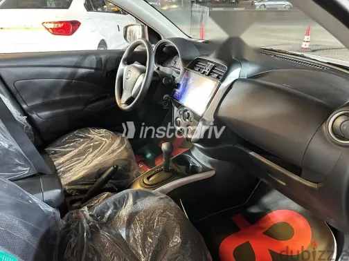 نيسان صنى 2026 ذهبي جديدة للبيع - 8