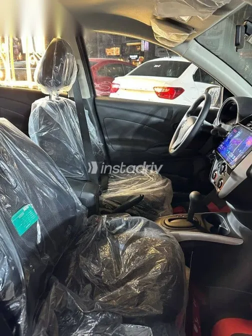 نيسان صنى 2026 ذهبي جديدة للبيع - 10