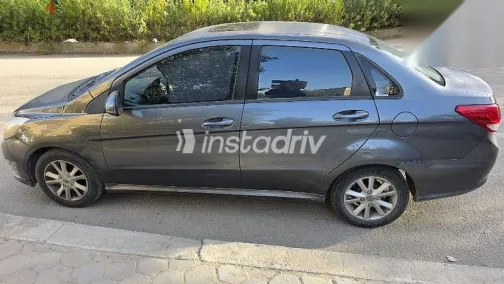 سينوفا A1 2015 رمادي مستعملة للبيع - 1