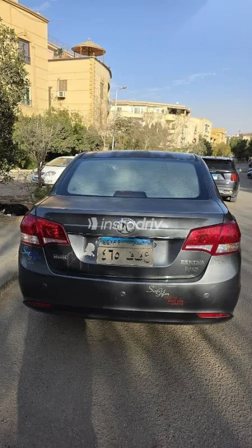 سينوفا A1 2015 رمادي مستعملة للبيع - 4