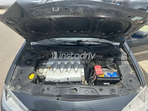 رينو ميجان 2005 رمادي مستعملة للبيع - 4