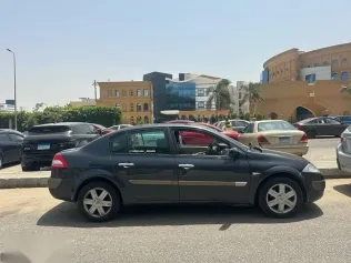 رينو ميجان 2005 رمادي مستعملة للبيع