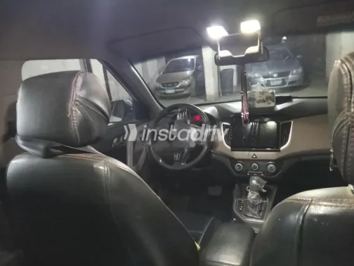 هيونداي كريتا 2017 أبيض مستعملة للبيع - 3